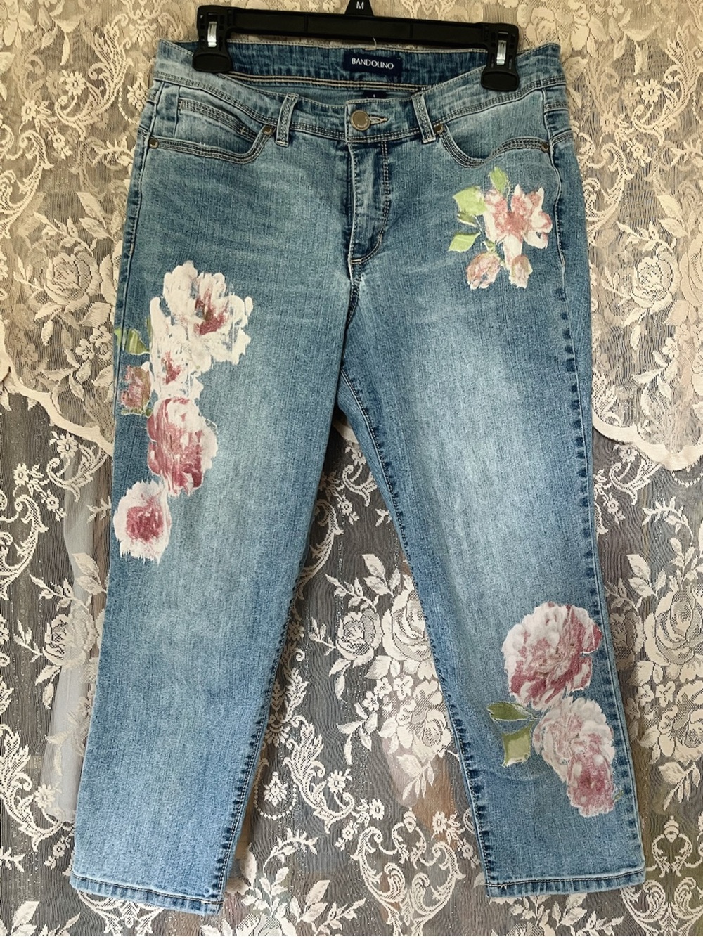 Bandolino Light Blue Denim Cropped Jeans with Floral Appliqués
